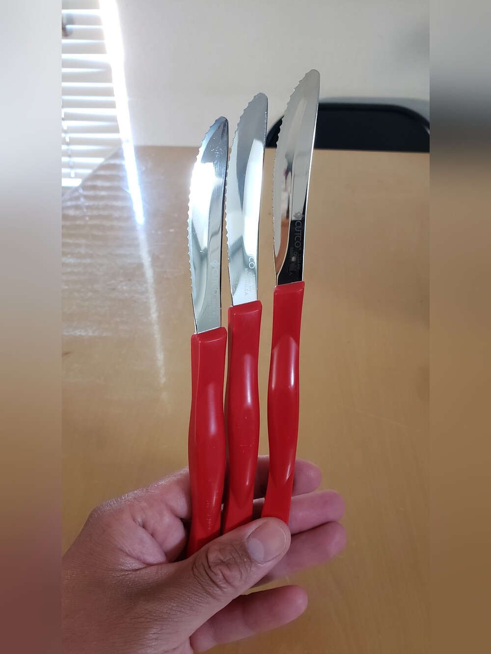 Cutco 1759 Table Knives In RED